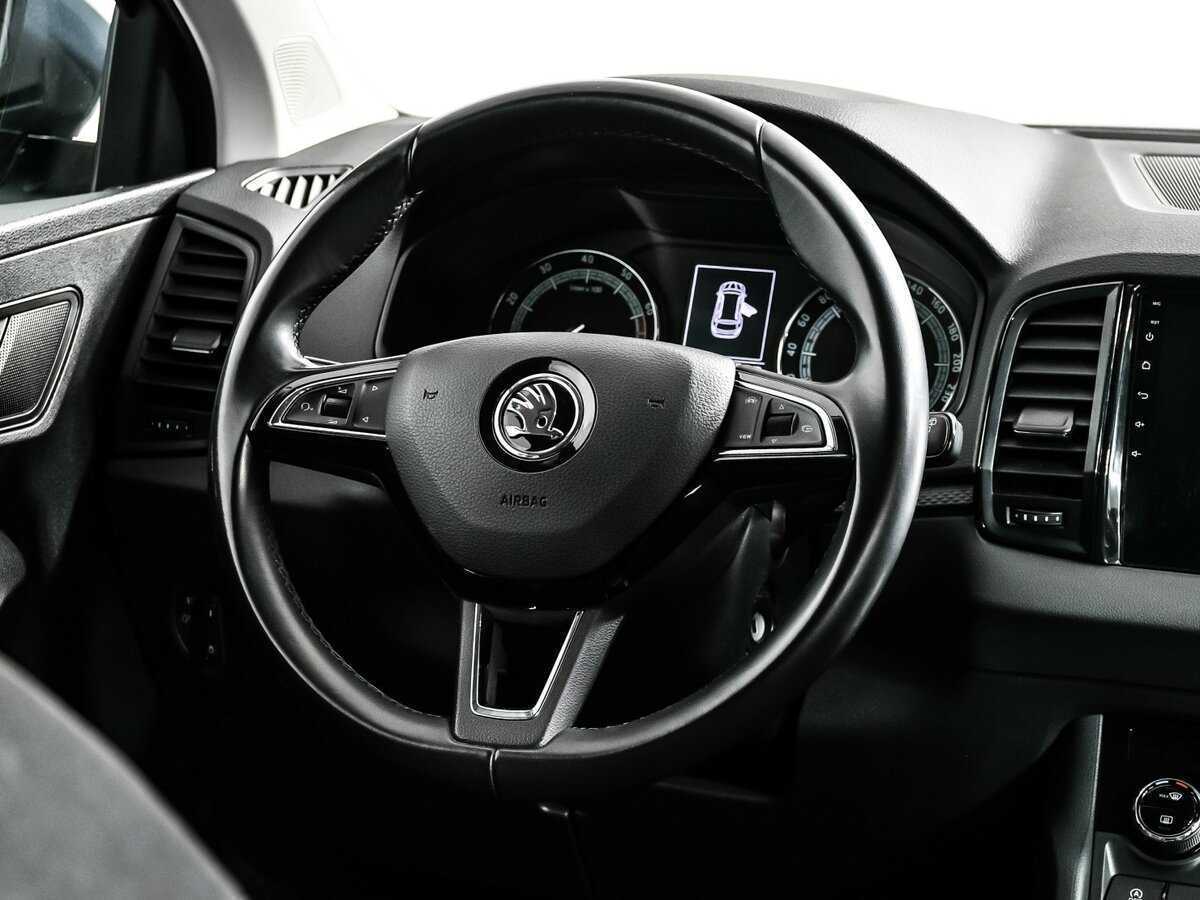 Купить Skoda Karoq с пробегом. Фото: #11