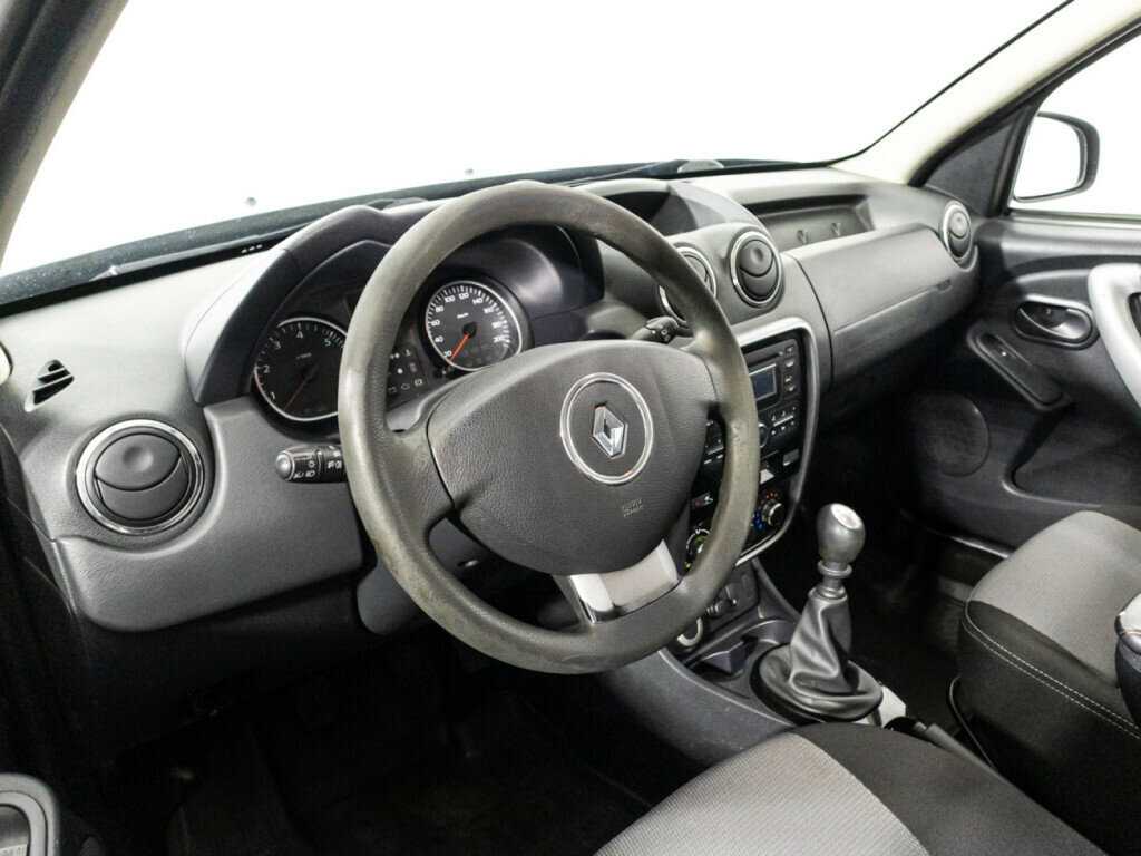 Купить Renault Duster с пробегом. Фото: #10