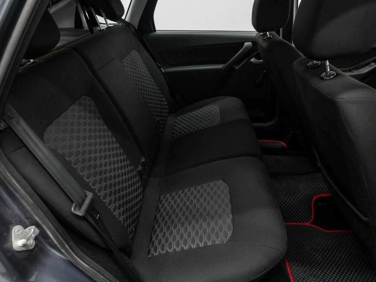 Купить Lada (ВАЗ) Granta с пробегом. Фото: #9