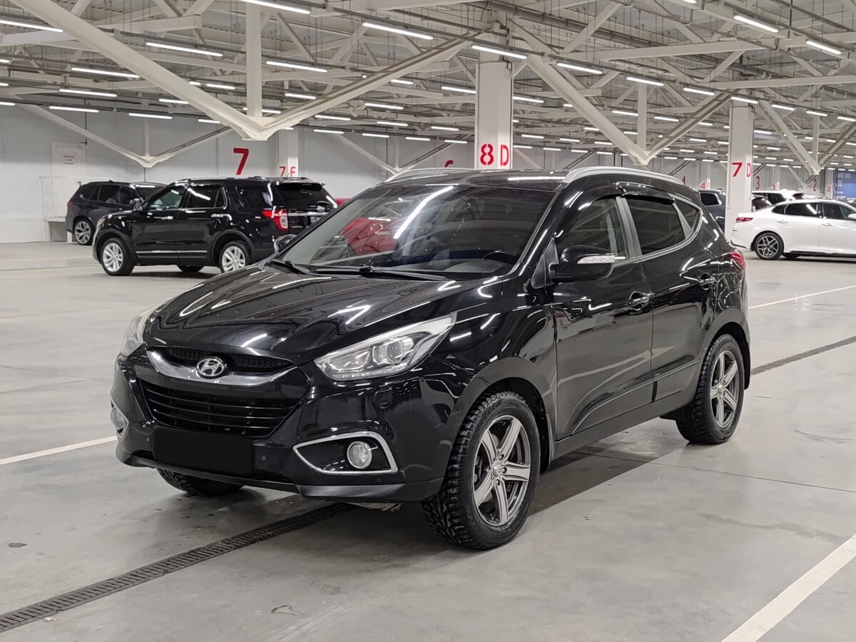 Купить Hyundai ix35 с пробегом. Посмотреть фото