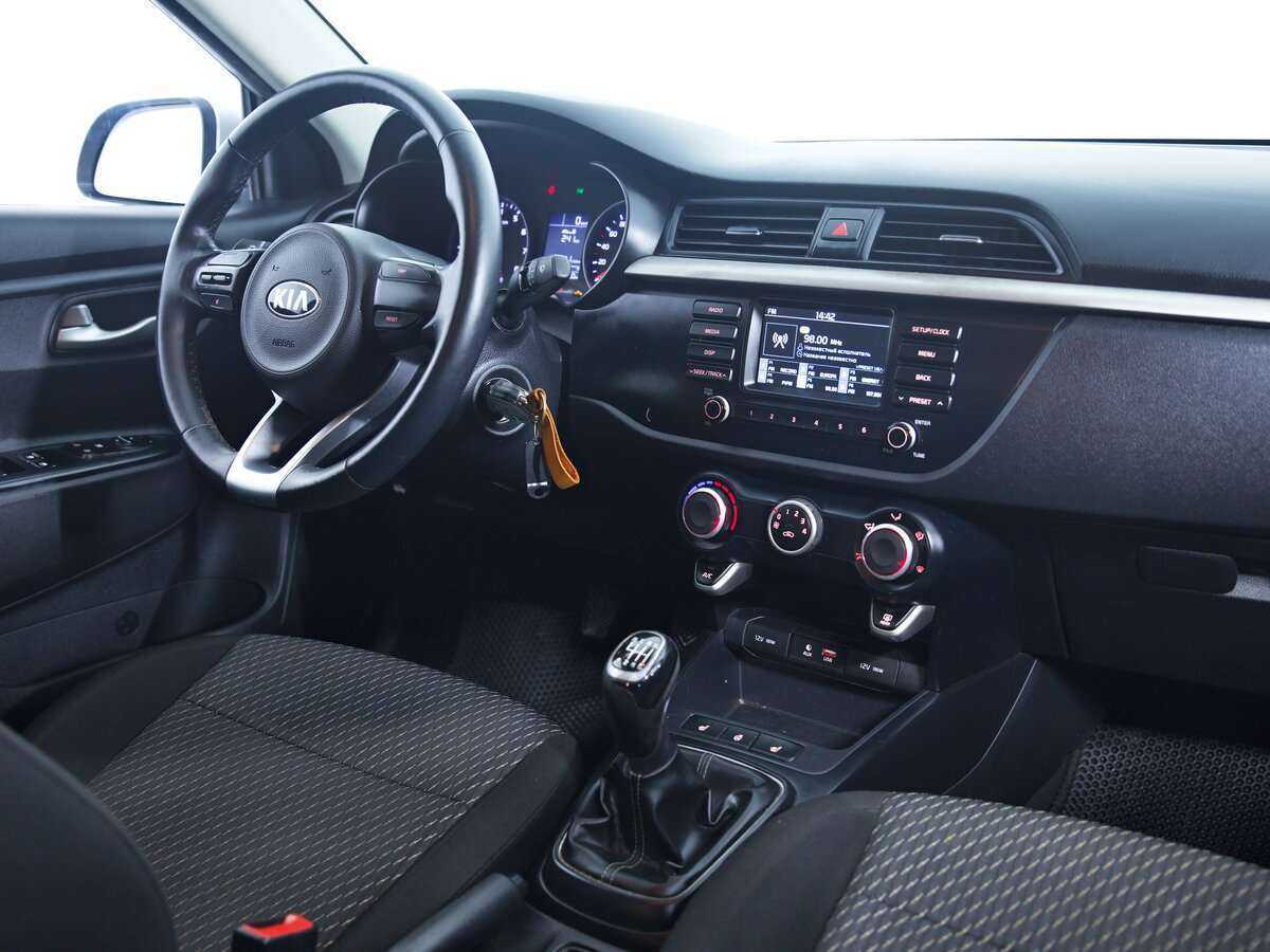Купить Kia Rio с пробегом. Фото: #11