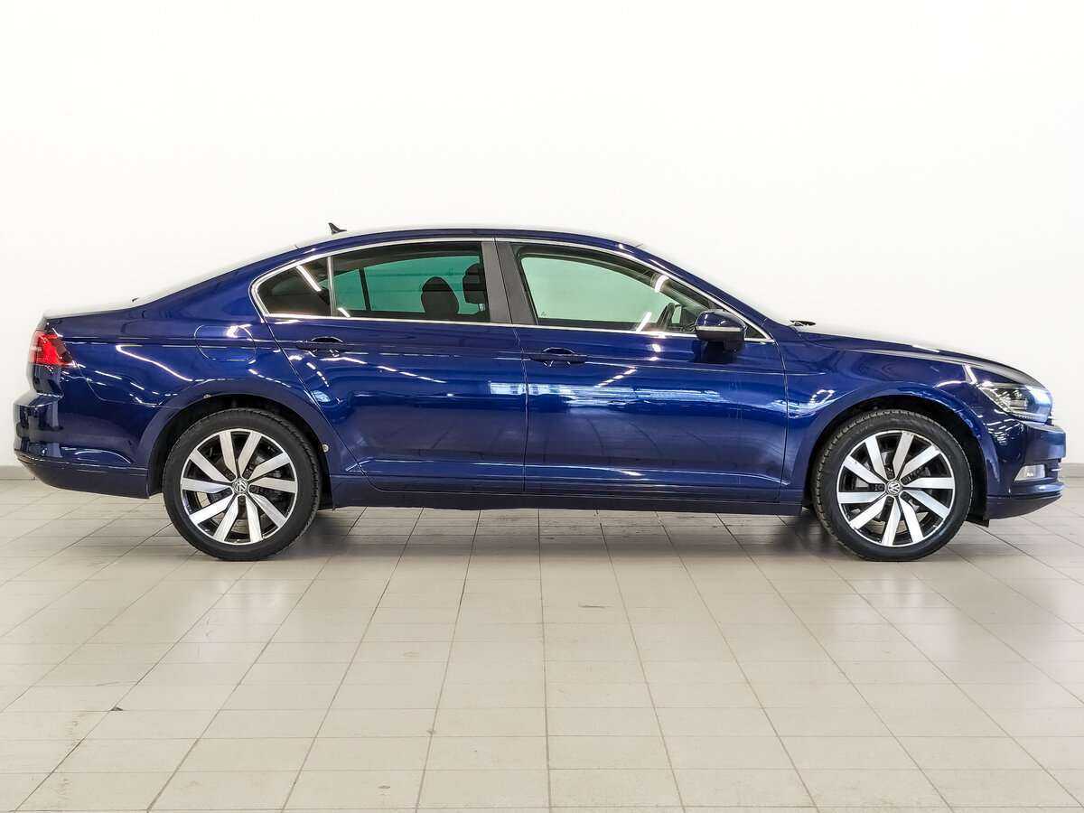 Купить Volkswagen Passat с пробегом. Фото: #3