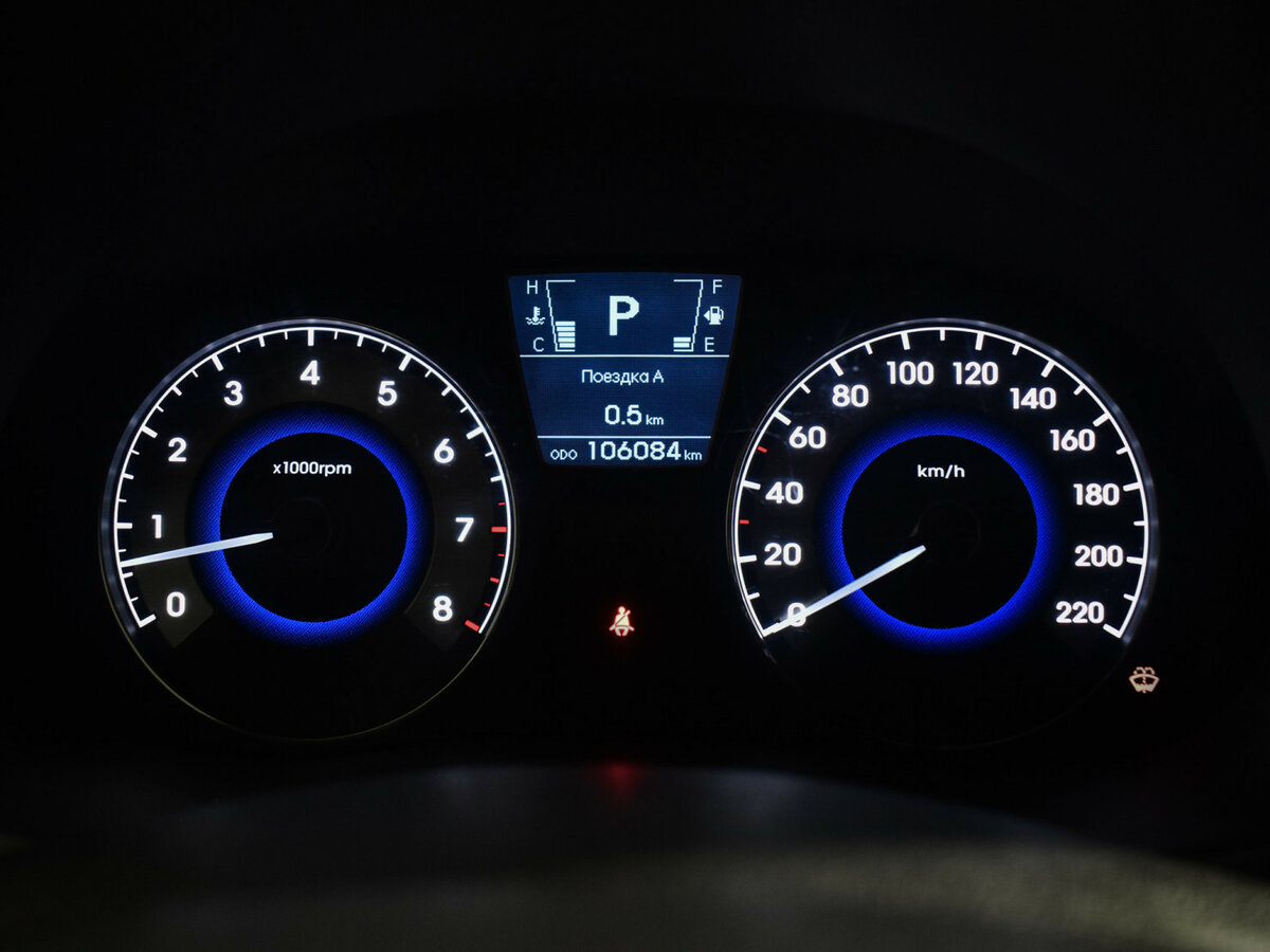 Купить Hyundai Solaris с пробегом. Фото: #19