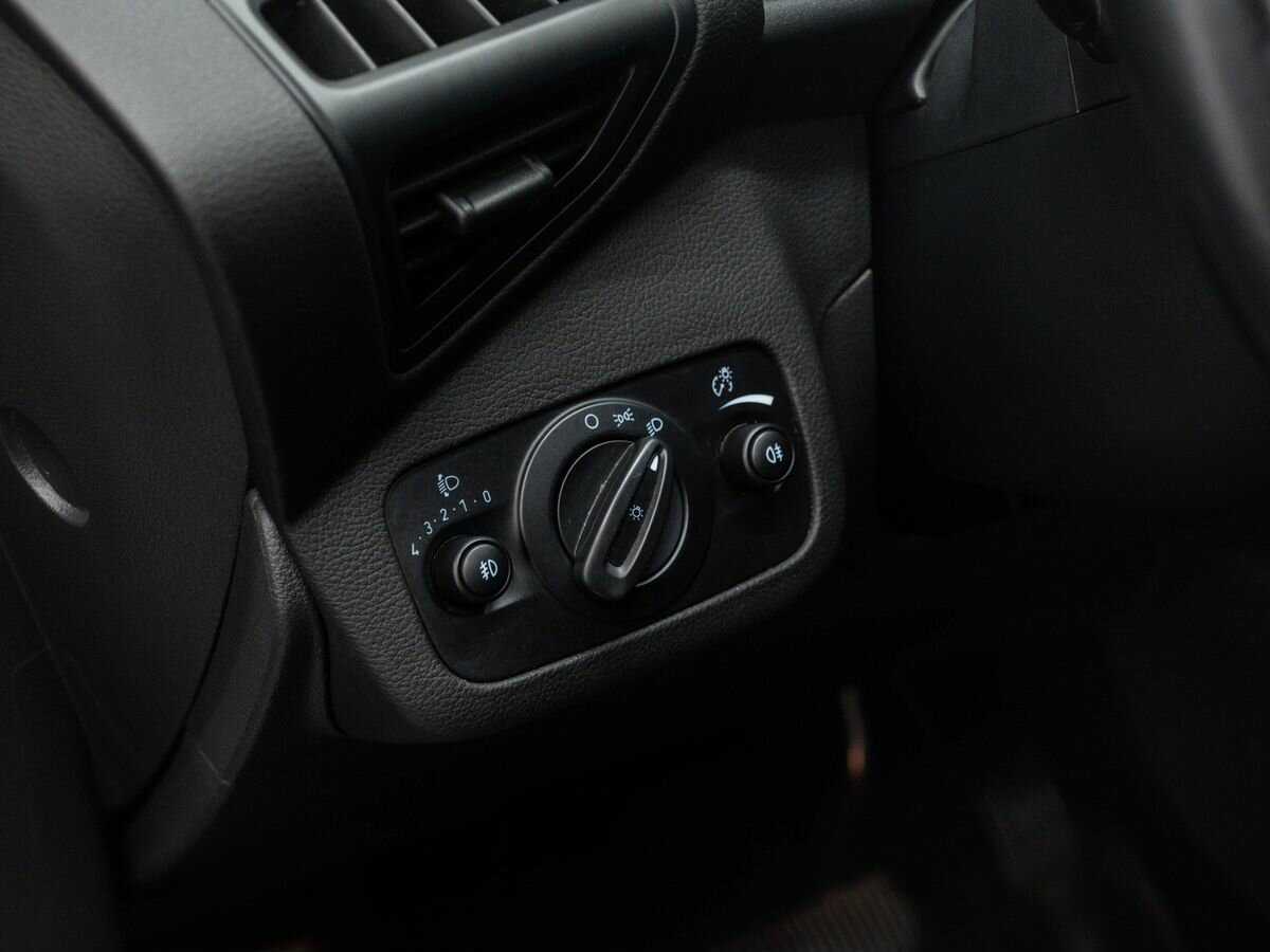 Купить Ford Kuga с пробегом. Фото: #15