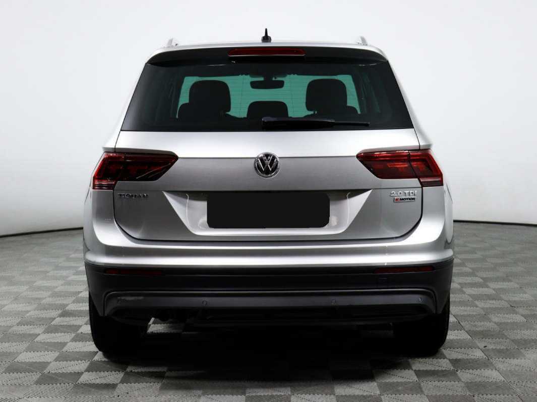 Купить Volkswagen Tiguan с пробегом. Фото: #5
