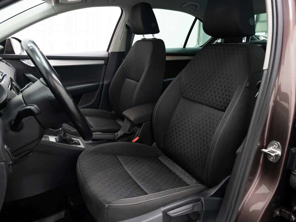 Купить Skoda Octavia с пробегом. Фото: #9