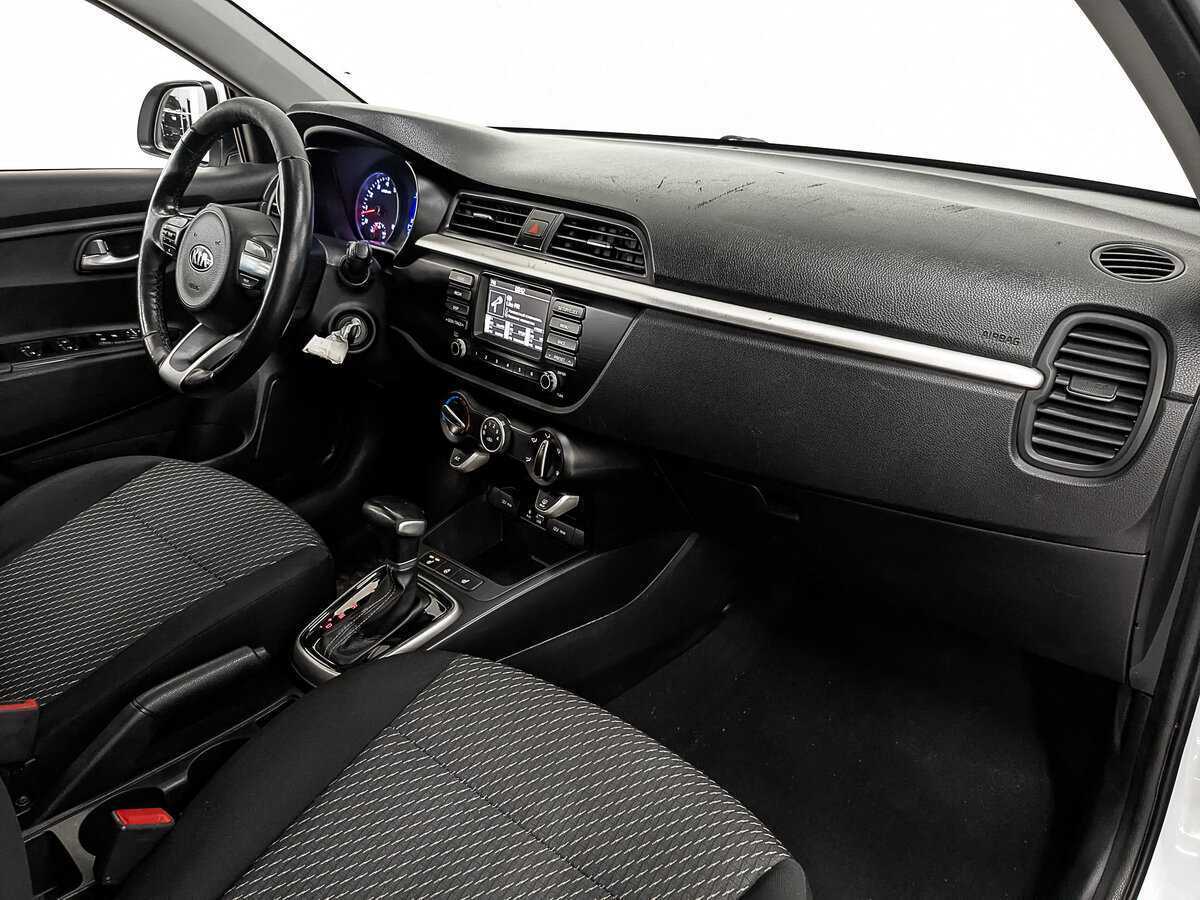 Купить Kia Rio с пробегом. Фото: #9