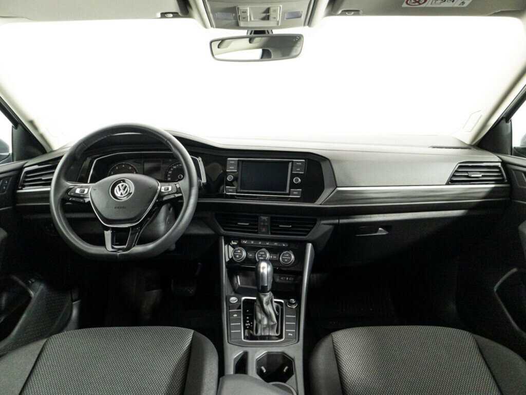 Купить Volkswagen Jetta с пробегом. Фото: #12