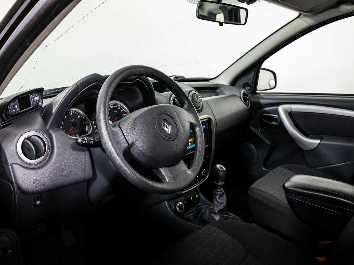 Купить Renault Duster с пробегом. Фото: #9