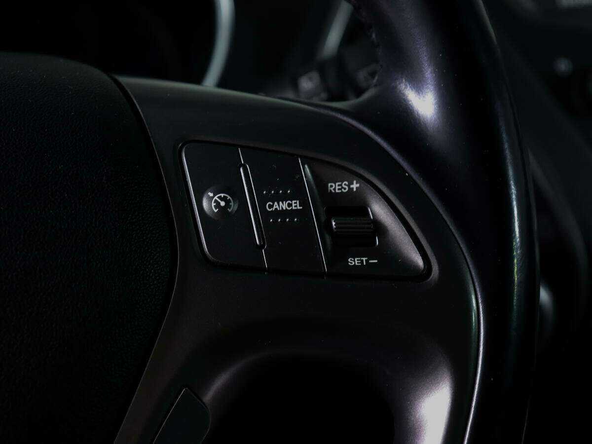 Купить Hyundai ix35 с пробегом. Фото: #16