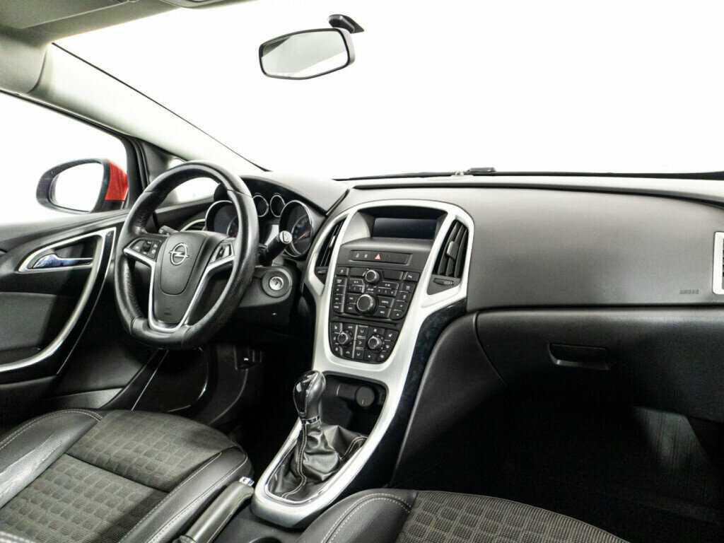 Купить Opel Astra с пробегом. Фото: #8