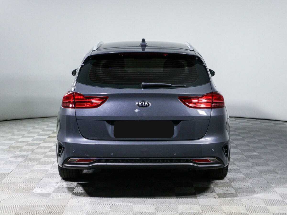 Купить Kia Ceed с пробегом. Фото: #4