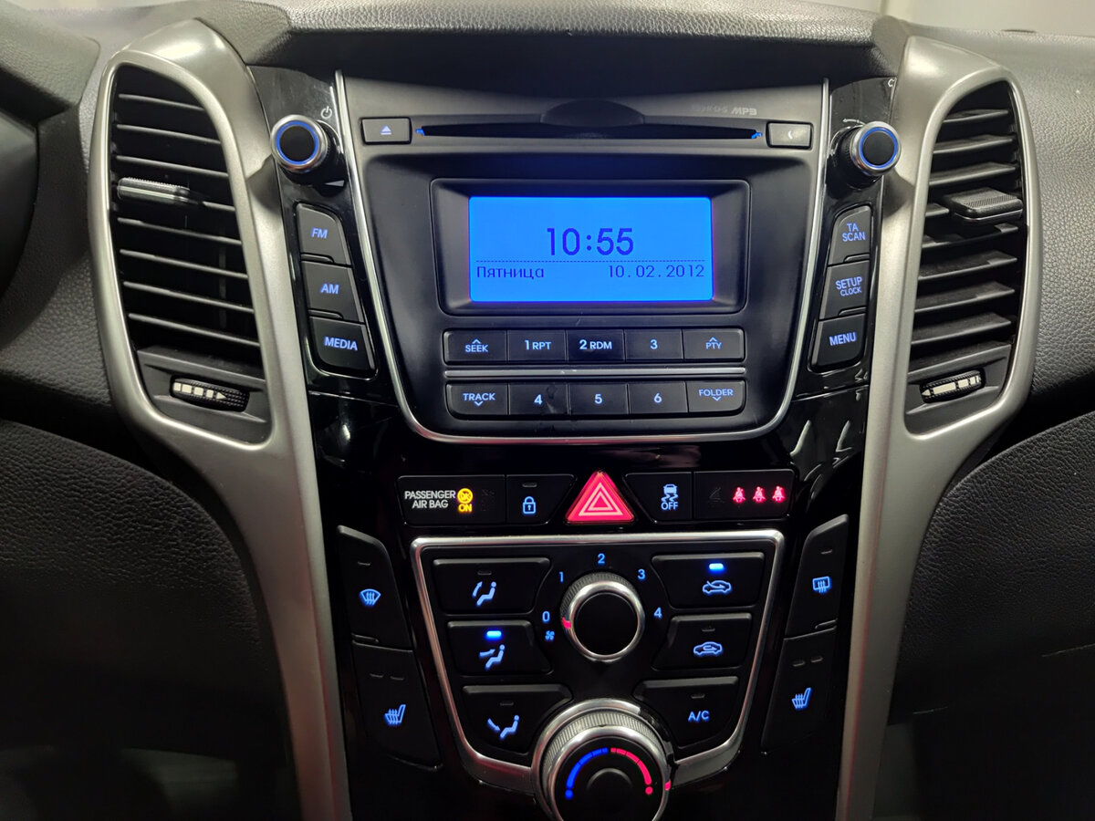 Купить Hyundai i30 с пробегом. Фото: #14