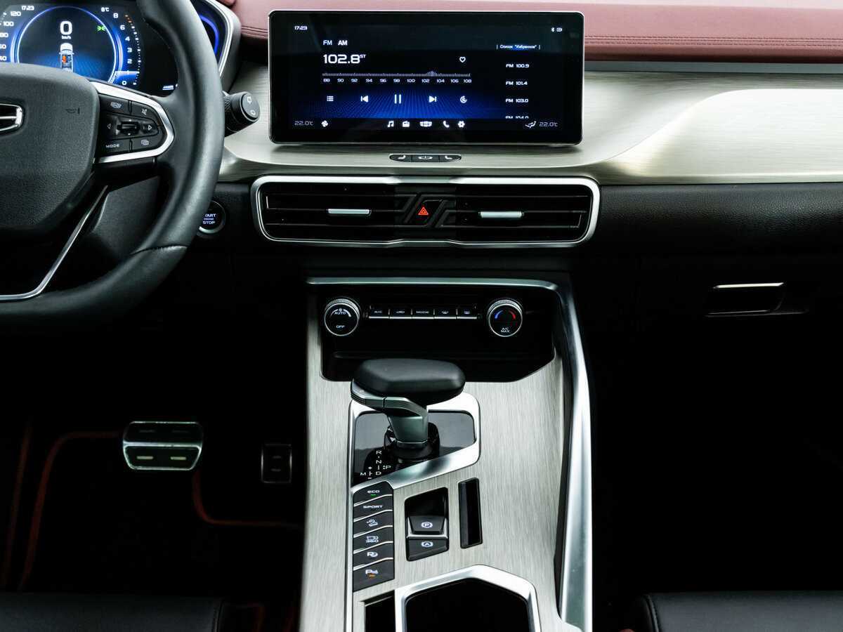 Купить Geely Coolray с пробегом. Фото: #8