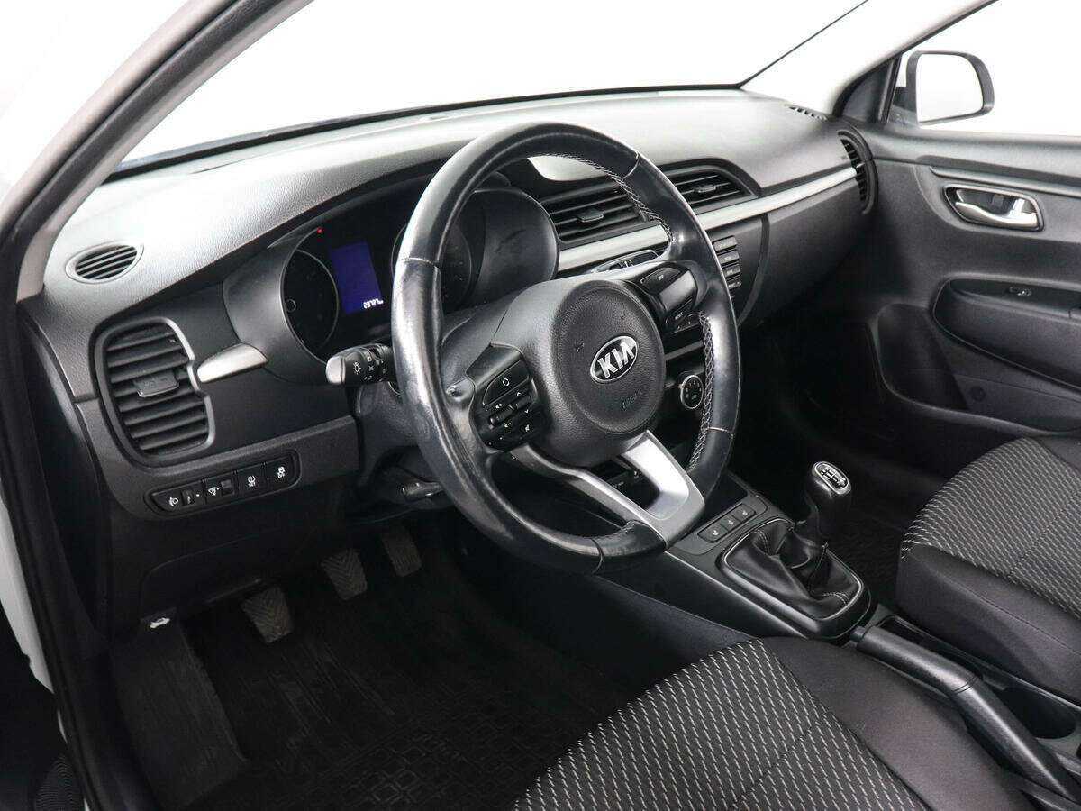 Купить Kia Rio с пробегом. Фото: #8
