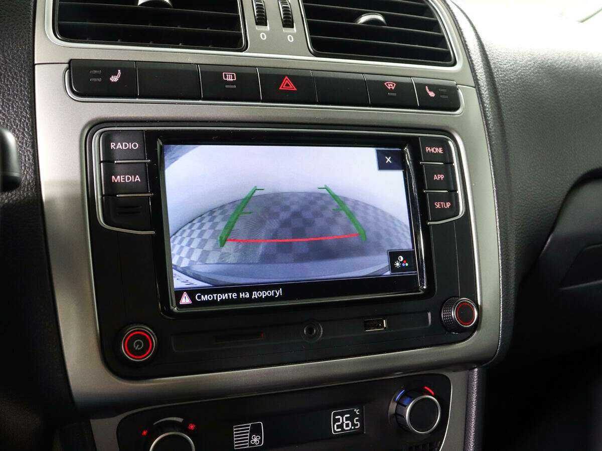 Купить Volkswagen Polo с пробегом. Фото: #14