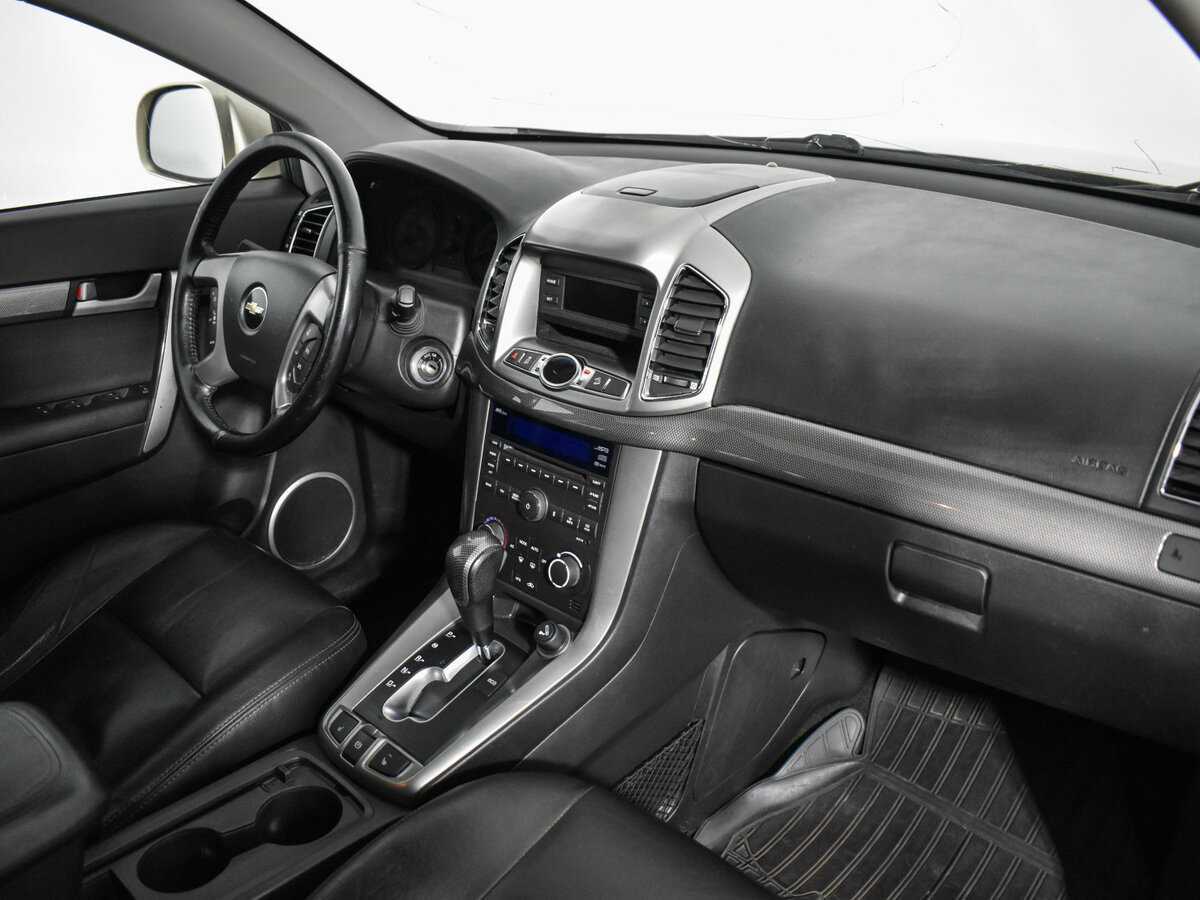 Купить Chevrolet Captiva с пробегом. Фото: #11