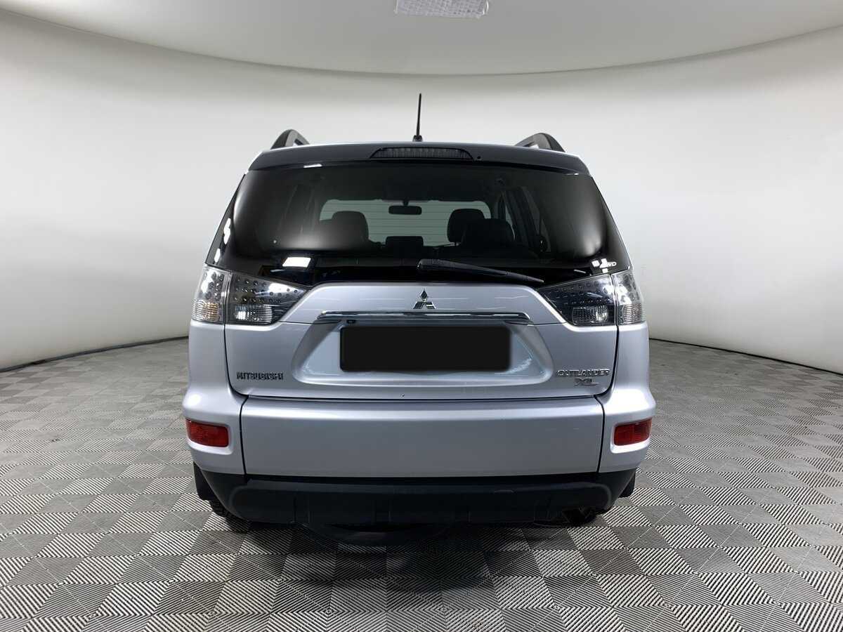 Купить Mitsubishi Outlander с пробегом. Фото: #5