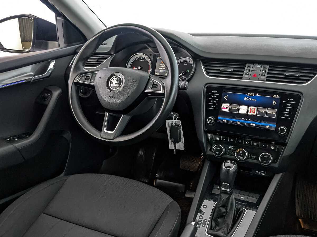 Купить Skoda Octavia с пробегом. Фото: #21
