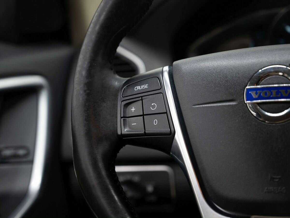 Купить Volvo XC60 с пробегом. Фото: #14
