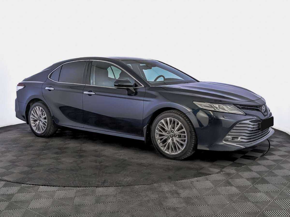 Купить Toyota Camry с пробегом. Фото: #2