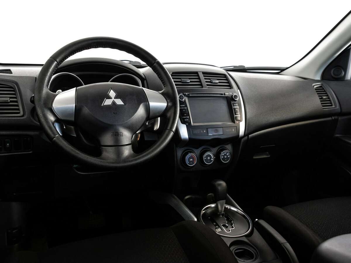 Купить Mitsubishi ASX с пробегом. Фото: #8