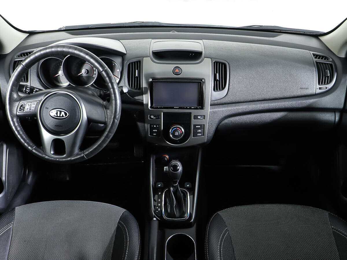 Купить Kia Cerato с пробегом. Фото: #12