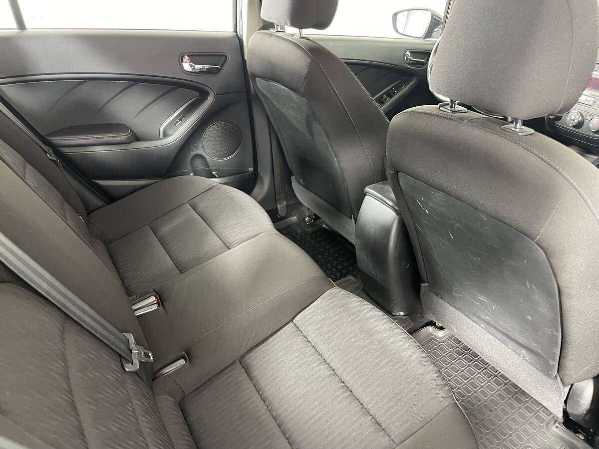 Купить Kia Cerato с пробегом. Фото: #24