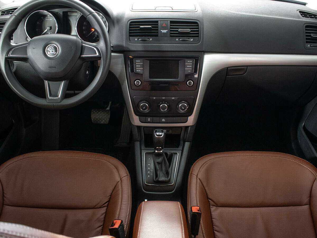 Купить Skoda Yeti с пробегом. Фото: #9