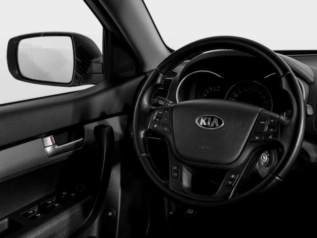 Купить Kia Sorento с пробегом. Фото: #13