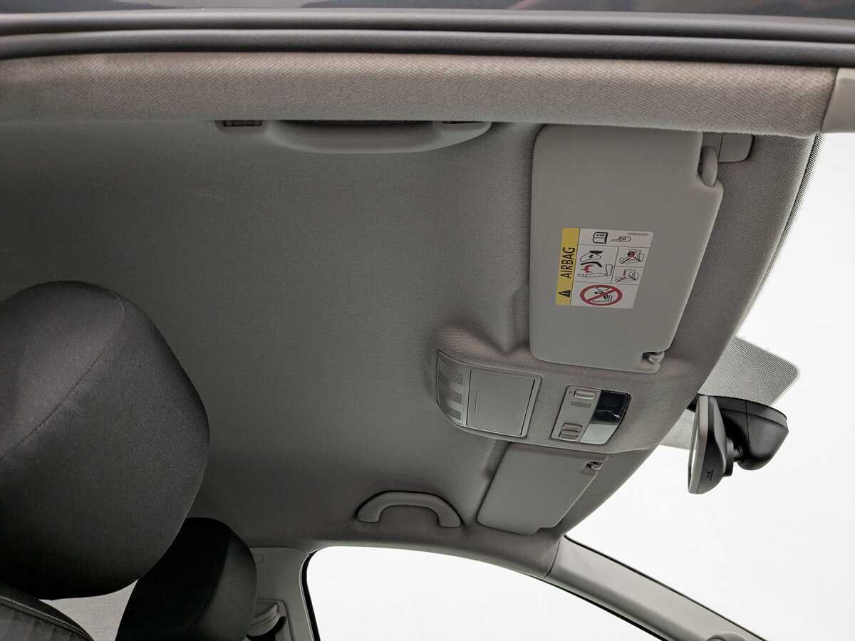 Купить Skoda Rapid с пробегом. Фото: #19