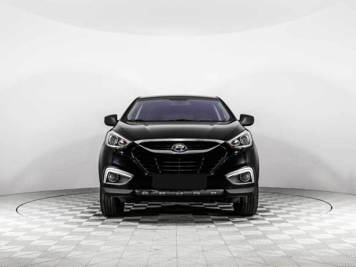 Купить Hyundai ix35 с пробегом. Фото: #1