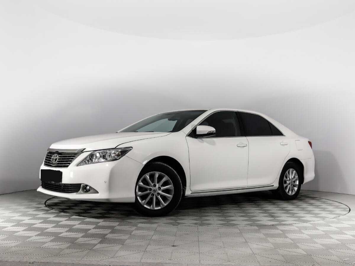 Купить Toyota Camry с пробегом. Посмотреть фото