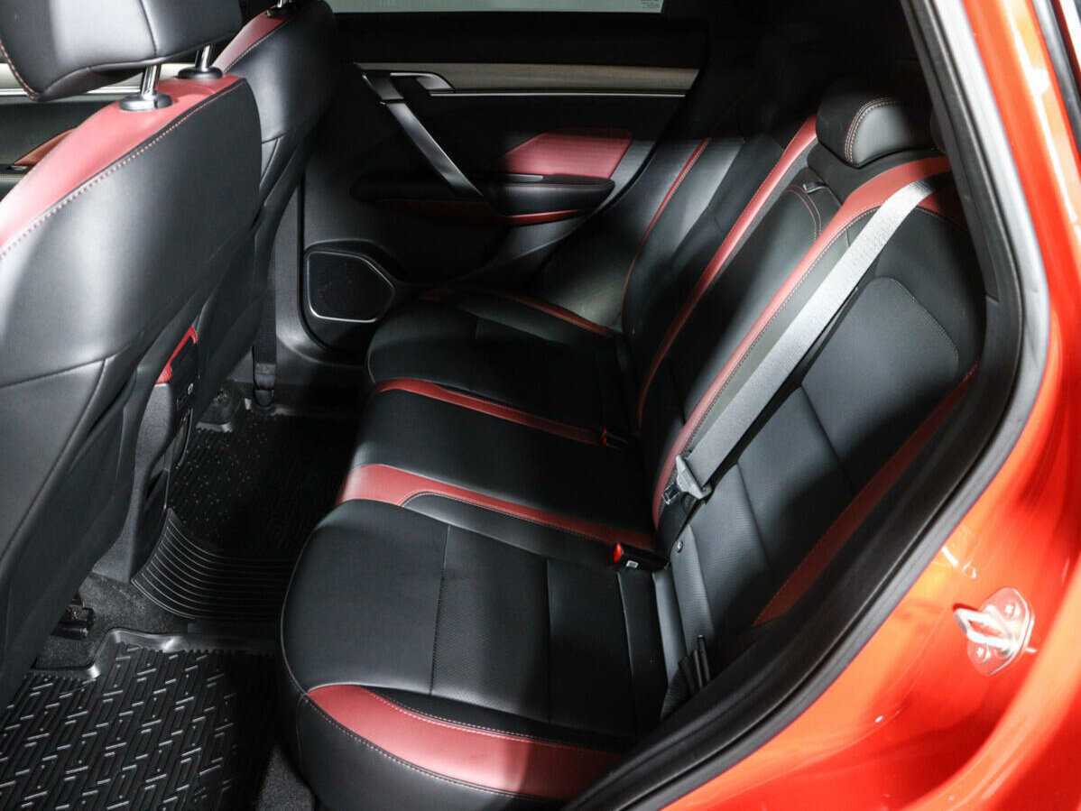 Купить Geely Coolray с пробегом. Фото: #9