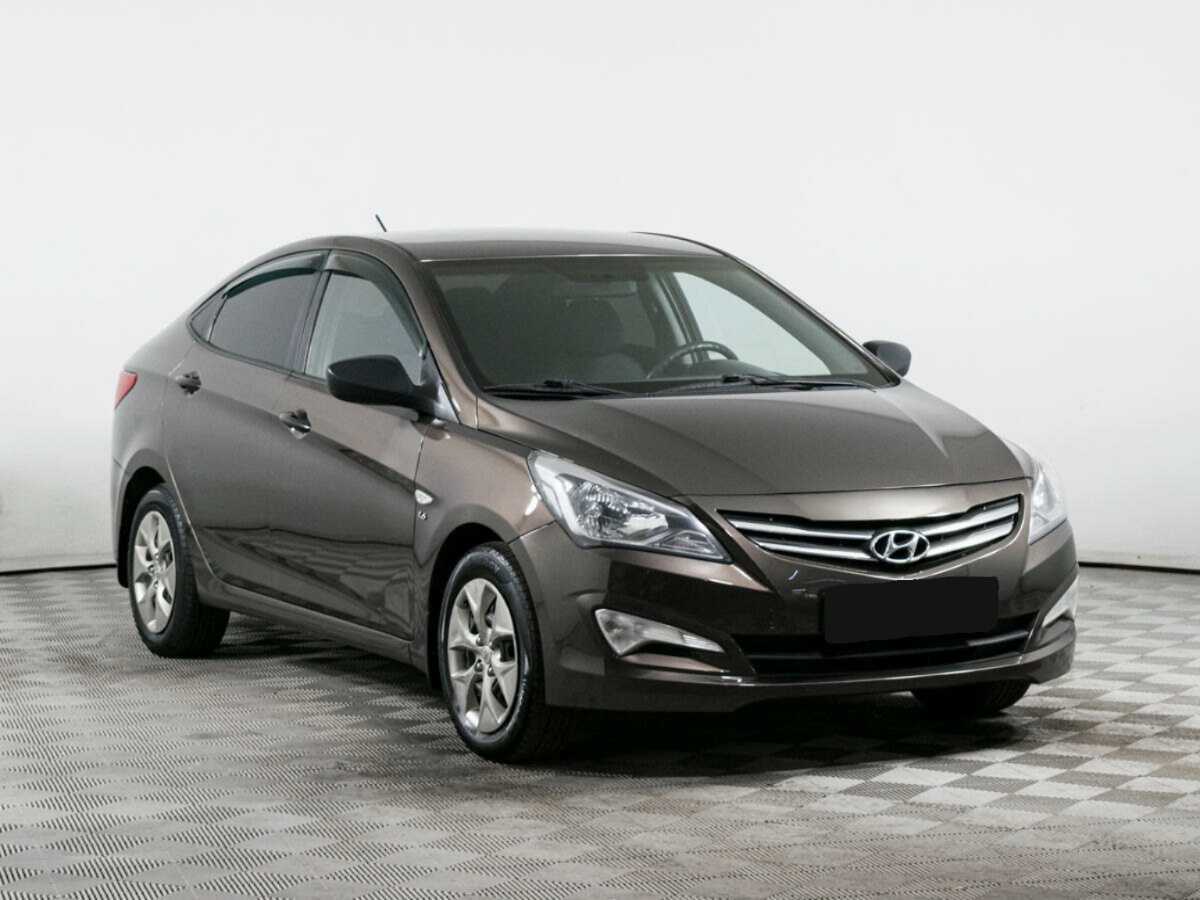 Купить Hyundai Solaris с пробегом. Фото: #2