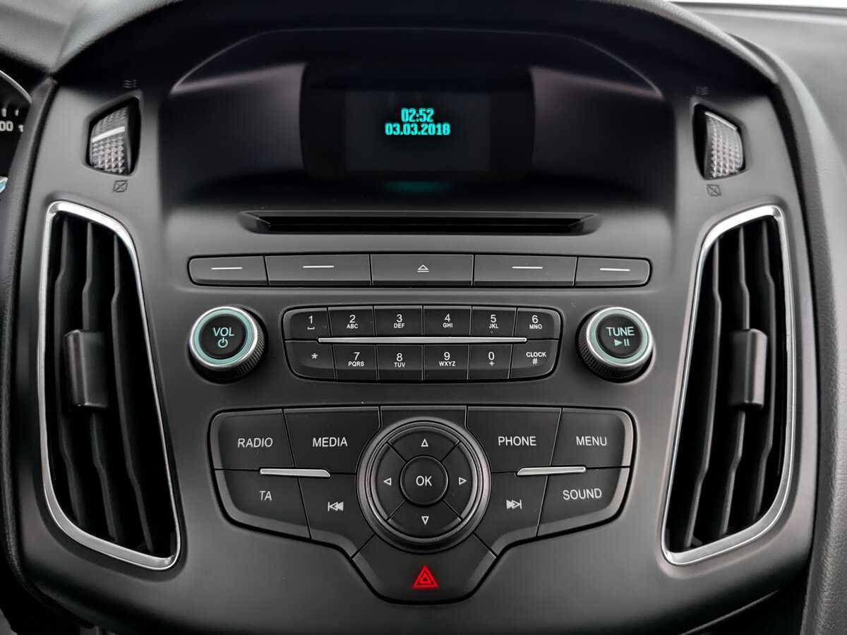Купить Ford Focus с пробегом. Фото: #14
