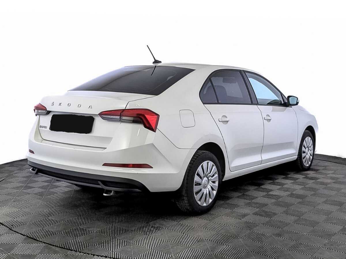 Купить Skoda Rapid с пробегом. Фото: #4