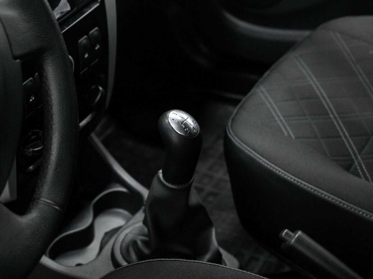 Купить Lada (ВАЗ) Largus с пробегом. Фото: #15