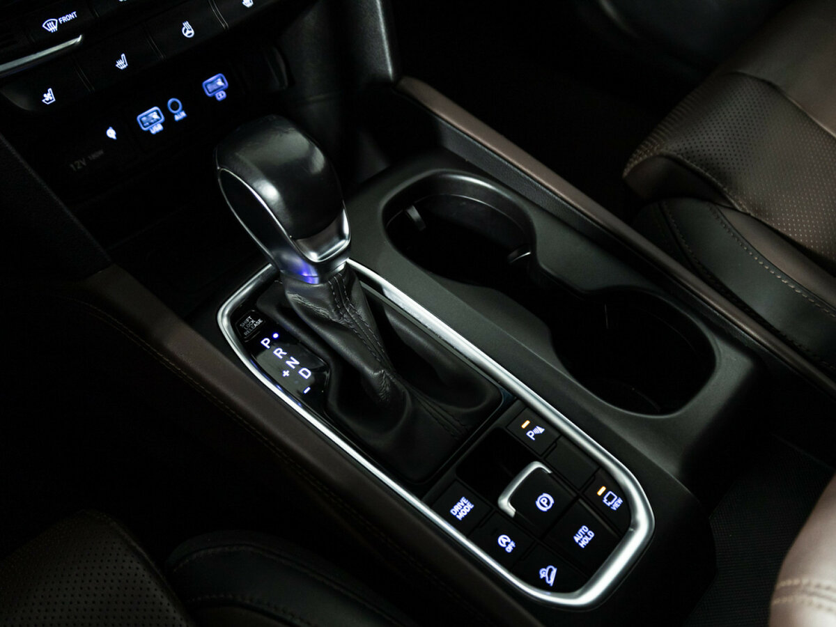 Купить Hyundai Santa Fe с пробегом. Фото: #17