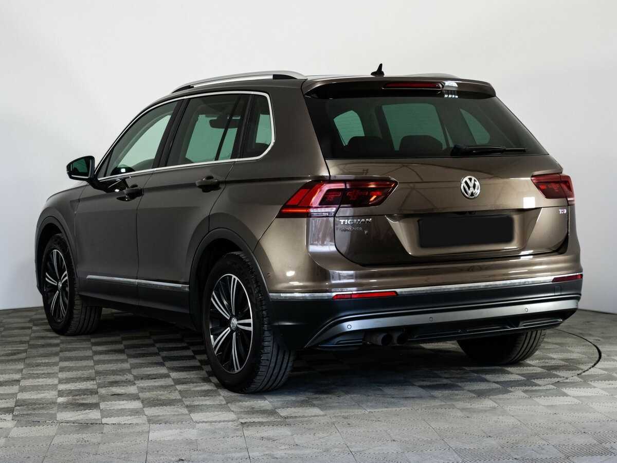Купить Volkswagen Tiguan с пробегом. Фото: #5