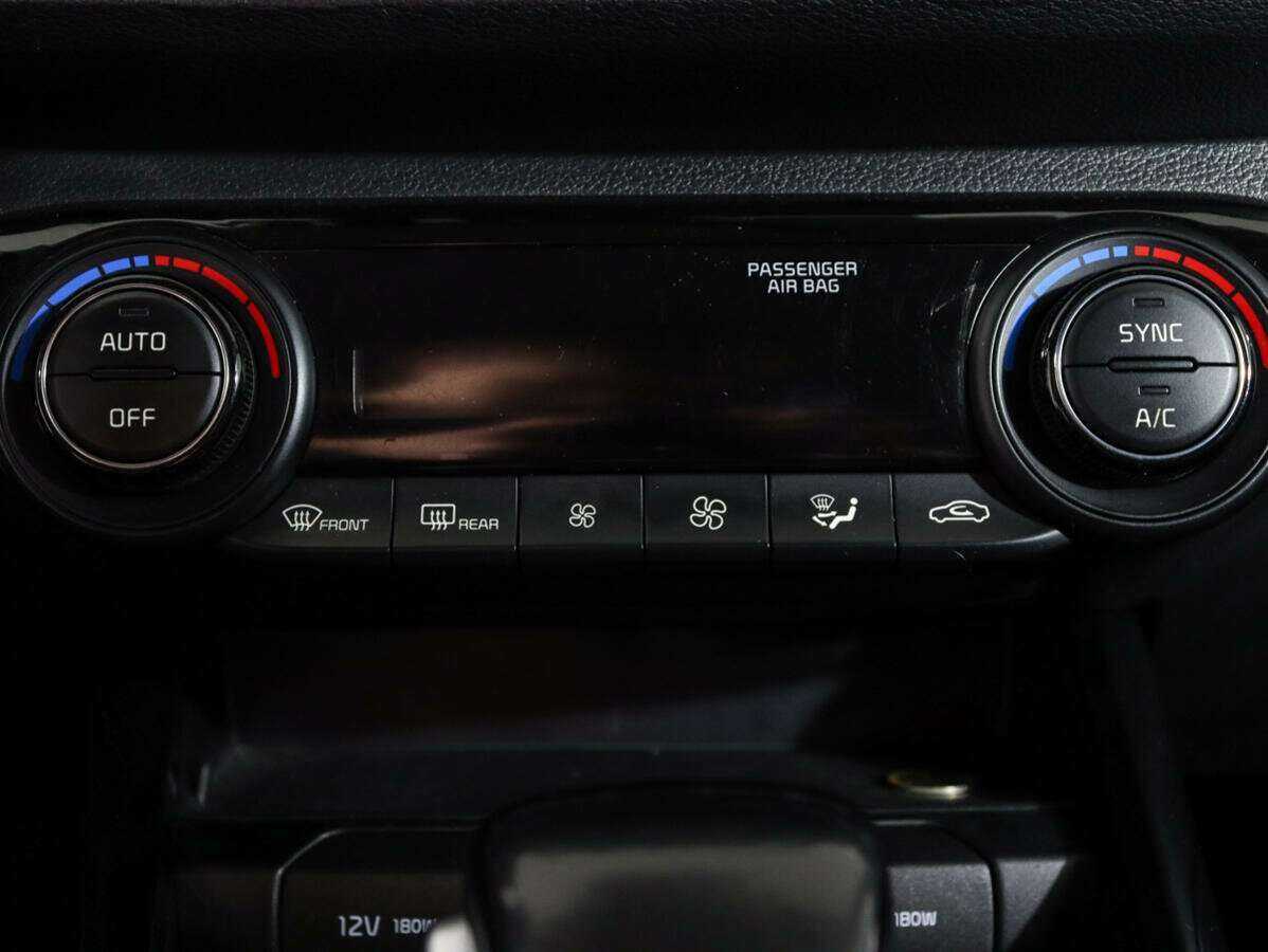 Купить Kia Cerato с пробегом. Фото: #18