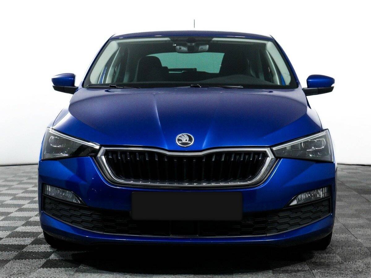 Купить Skoda Rapid с пробегом. Фото: #1