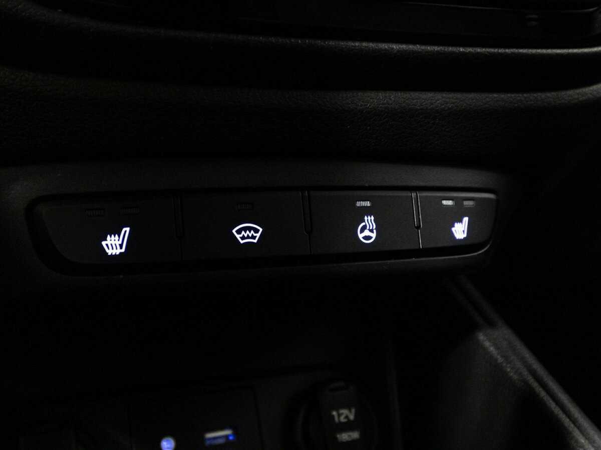 Купить Hyundai Solaris с пробегом. Фото: #15