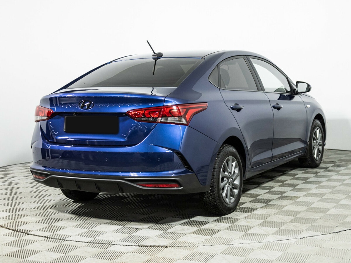 Купить Hyundai Solaris с пробегом. Фото: #4