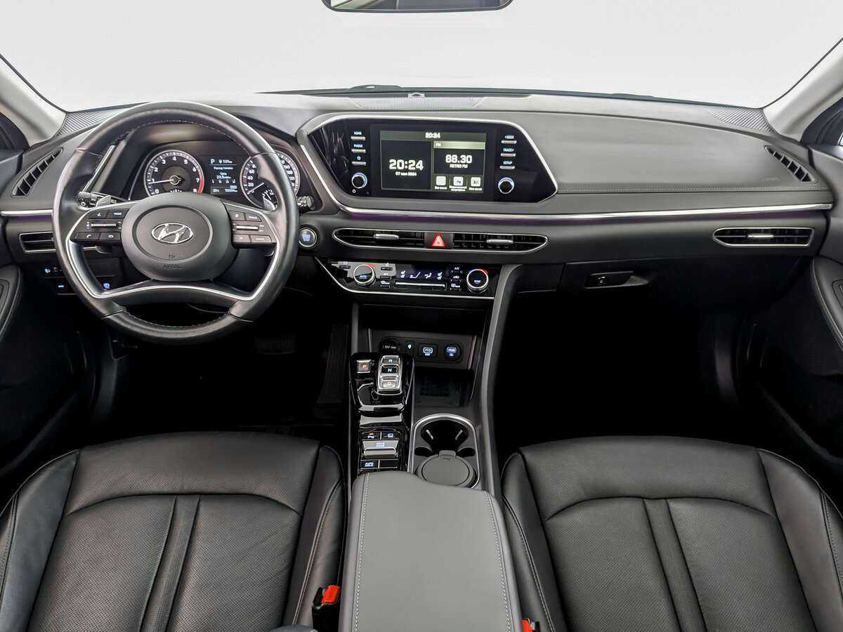 Купить Hyundai Sonata с пробегом. Фото: #11