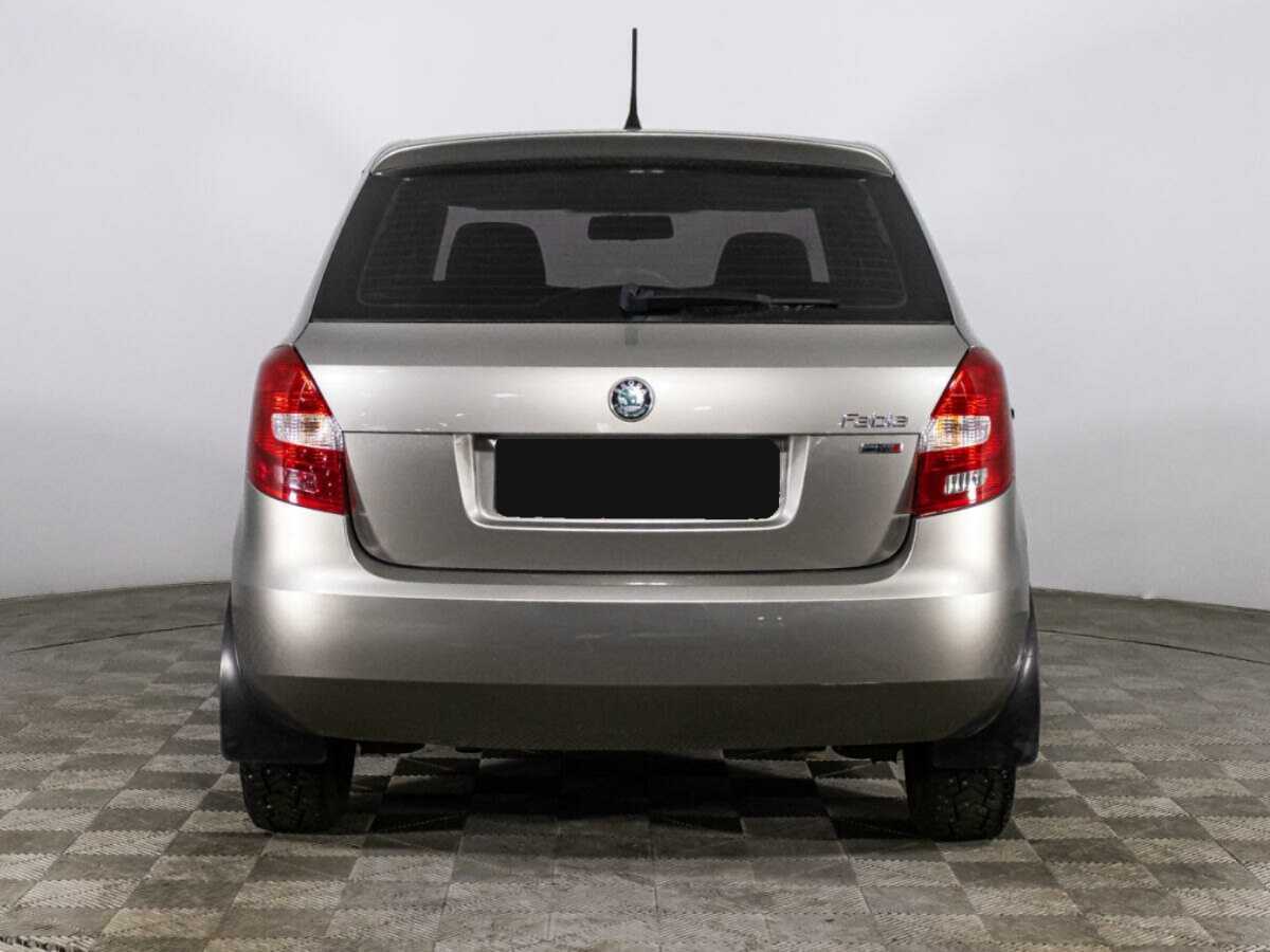 Купить Skoda Fabia с пробегом. Фото: #5