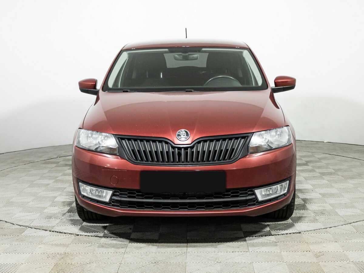Купить Skoda Rapid с пробегом. Фото: #1
