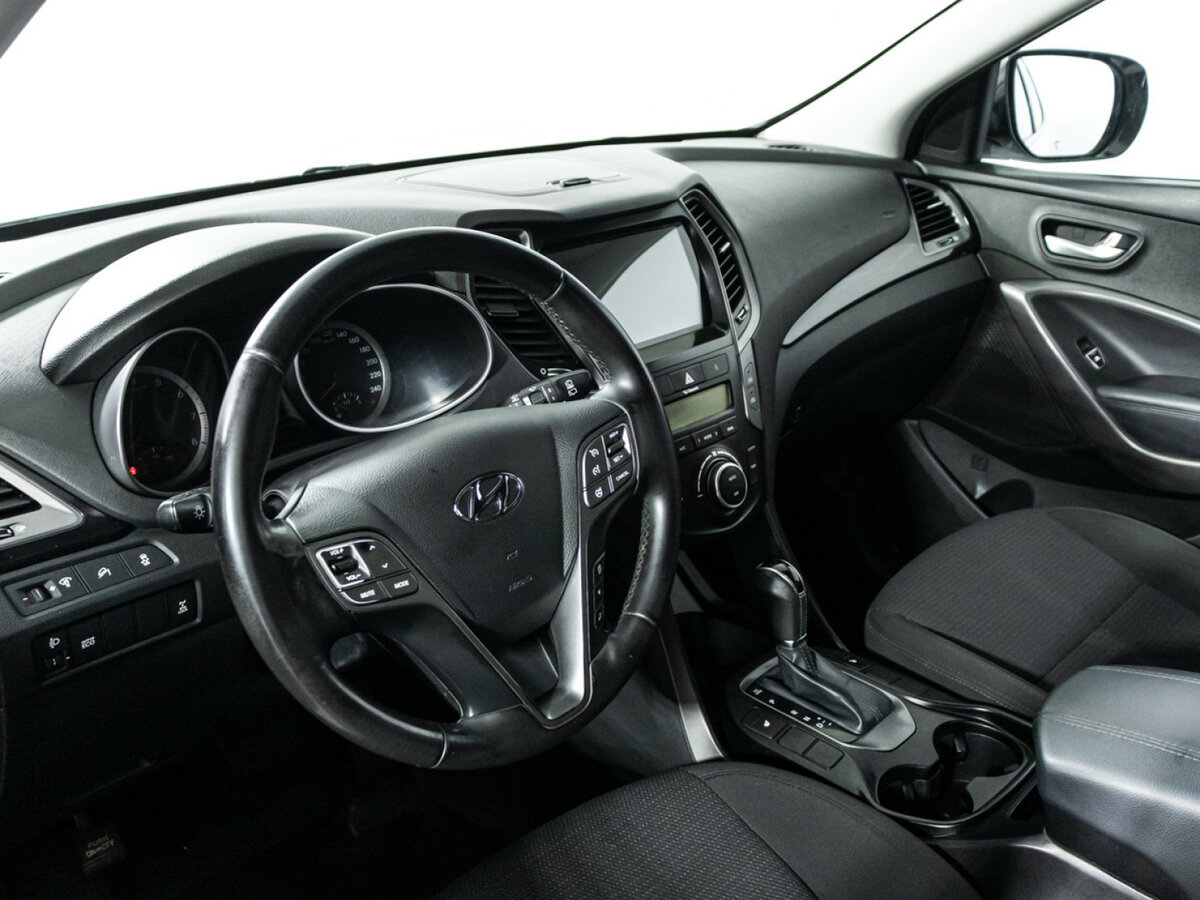 Купить Hyundai Santa Fe с пробегом. Фото: #8