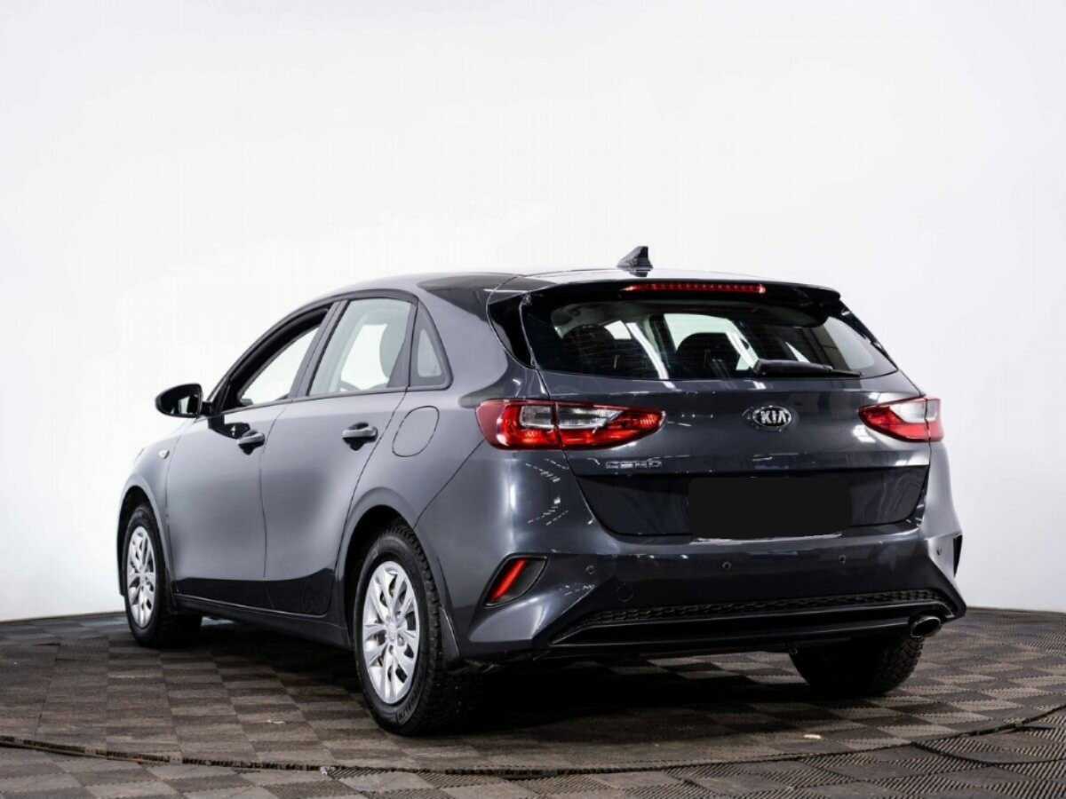 Купить Kia Ceed с пробегом. Фото: #3