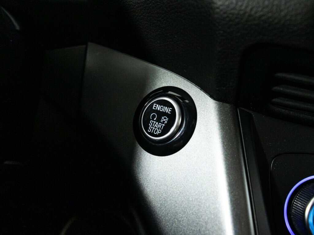 Купить Ford Kuga с пробегом. Фото: #16